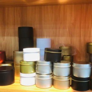 2024 Hot Sale in Stock Wholesale Diy Candles Making 2oz 4oz 8oz Metal Candle Tins Round Tin Box With Lids